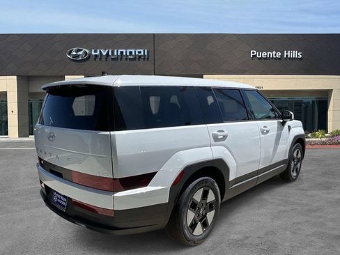 New 2026 Hyundai Santa Fe SE FWD image 4