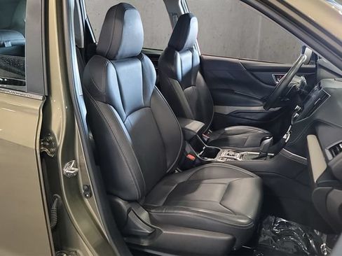 Used 2023 Subaru Forester Limited AWD/4WD image 36