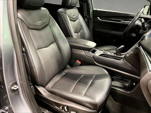 Used 2022 Cadillac XT5 Premium Luxury AWD/4WD image 28