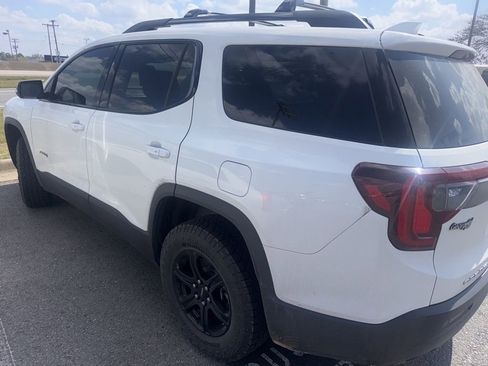 Used 2022 GMC Acadia AT4 w/ Technology Package image 4