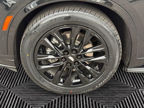 Used 2021 Cadillac XT6 Sport AWD/4WD image 14
