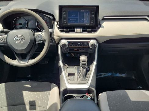 Certified 2020 Toyota RAV4 XLE FWD image 19