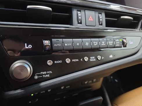 Used 2022 Lexus ES 350 w/ Premium Package FWD image 22