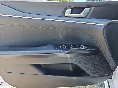 Used 2022 Kia K5 GT-Line image 14