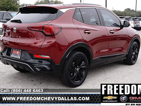 Used 2025 Buick Encore GX Sport Touring image 38