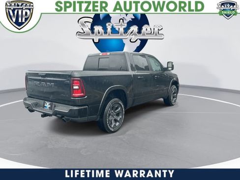 New 2026 RAM 1500 Big Horn AWD/4WD image 9