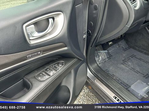 Used 2019 INFINITI QX60 Luxe w/ Essential Package AWD/4WD image 19