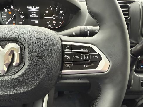 New 2025 RAM ProMaster 2500 w/ Quick Order Package 22G SLT image 20