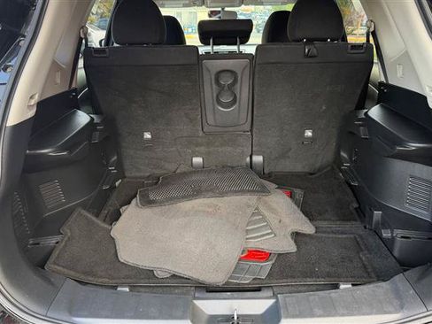 Used 2015 Nissan Rogue S AWD/4WD image 14