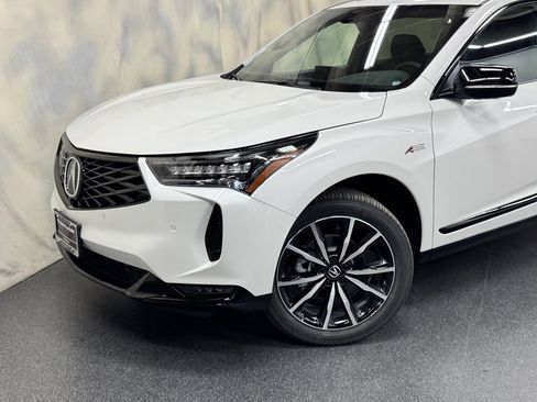 Used 2025 Acura RDX A-Spec image 2