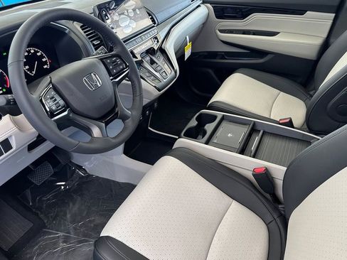 New 2026 Honda Odyssey Elite image 7