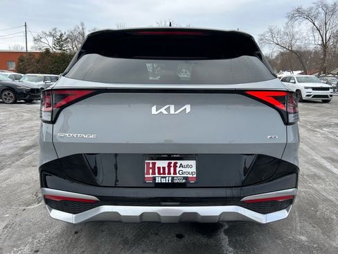 Used 2023 Kia Sportage SX image 8