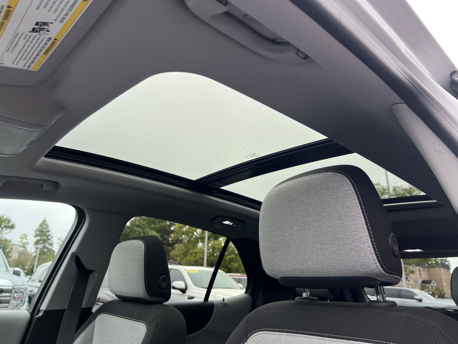 Used 2024 Chevrolet Equinox LT AWD/4WD image 19