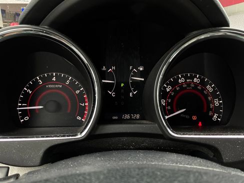 Used 2012 Toyota Highlander SE FWD image 40