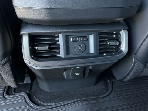 New 2025 Ford F150 Platinum w/ Equipment Group 702A High image 55