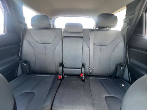 Used 2023 Hyundai Santa Fe SE FWD image 11