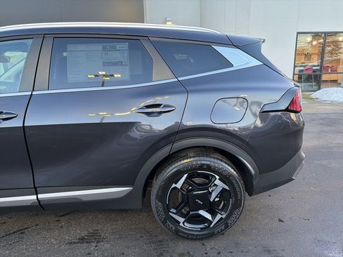 Used 2026 Kia Sportage EX AWD/4WD image 10