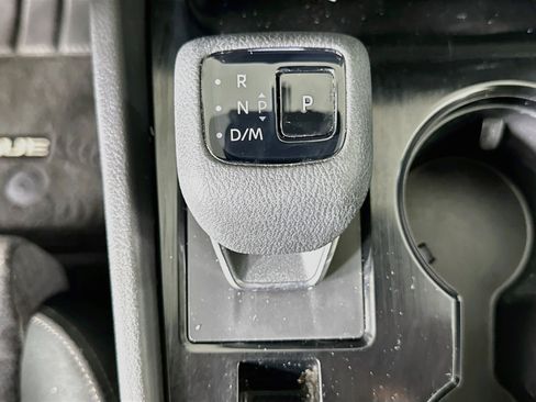 Used 2023 Nissan Rogue SV AWD/4WD image 24
