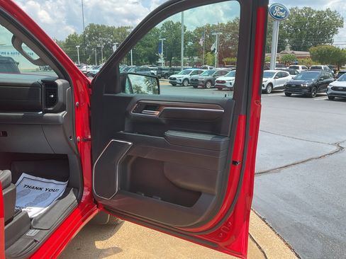 Used 2023 Chevrolet Silverado 1500 RST image 9