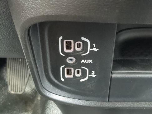 New 2025 RAM 4500 Tradesman image 19