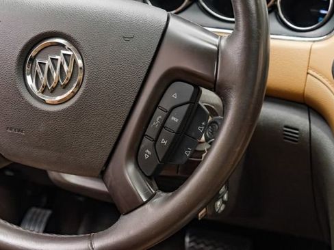 Used 2017 Buick Enclave Leather image 26