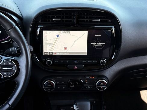 Used 2023 Kia Soul GT-Line image 18