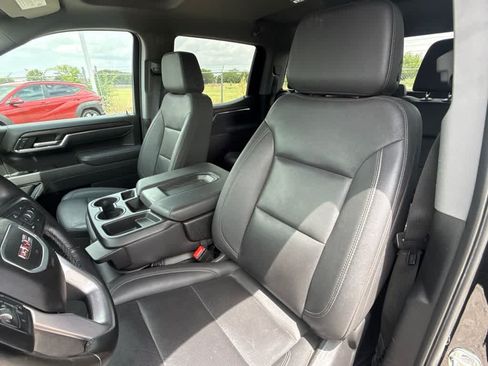 Used 2025 GMC Sierra 1500 SLT RWD image 14