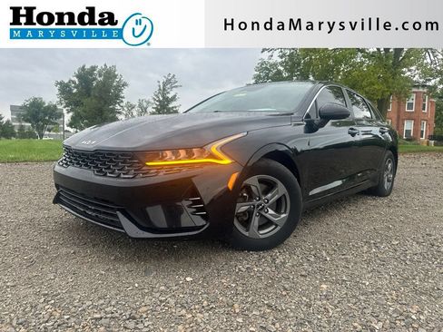 Used 2022 Kia K5 LX FWD image 1