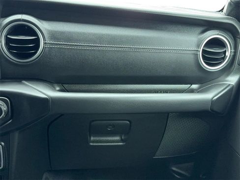 Used 2023 Jeep Wrangler Unlimited Sahara w/ Cold Weather Group image 20