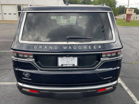 Used 2022 Jeep Grand Wagoneer Series I AWD/4WD image 6
