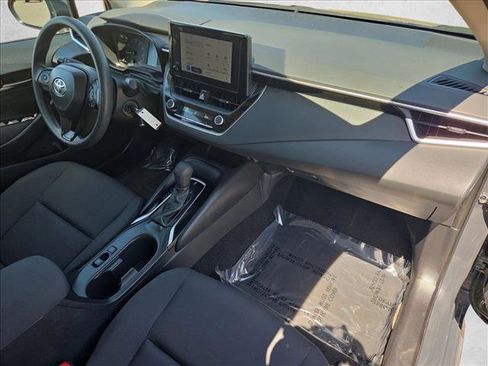 Used 2024 Toyota Corolla LE FWD image 22