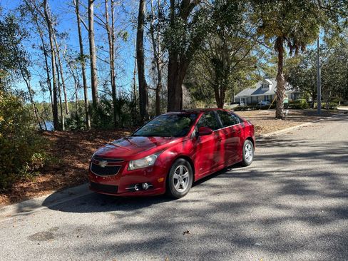 Used 2011 Chevrolet Cruze LT w/ RS Package image 6