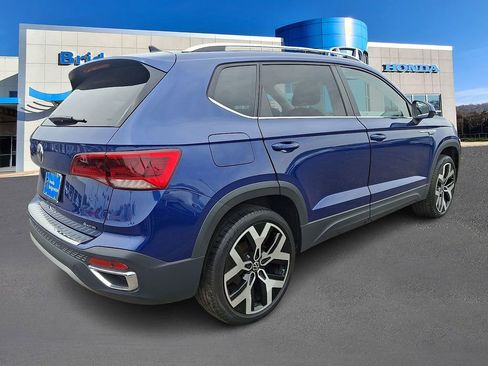 Used 2022 Volkswagen Taos SEL AWD/4WD image 6