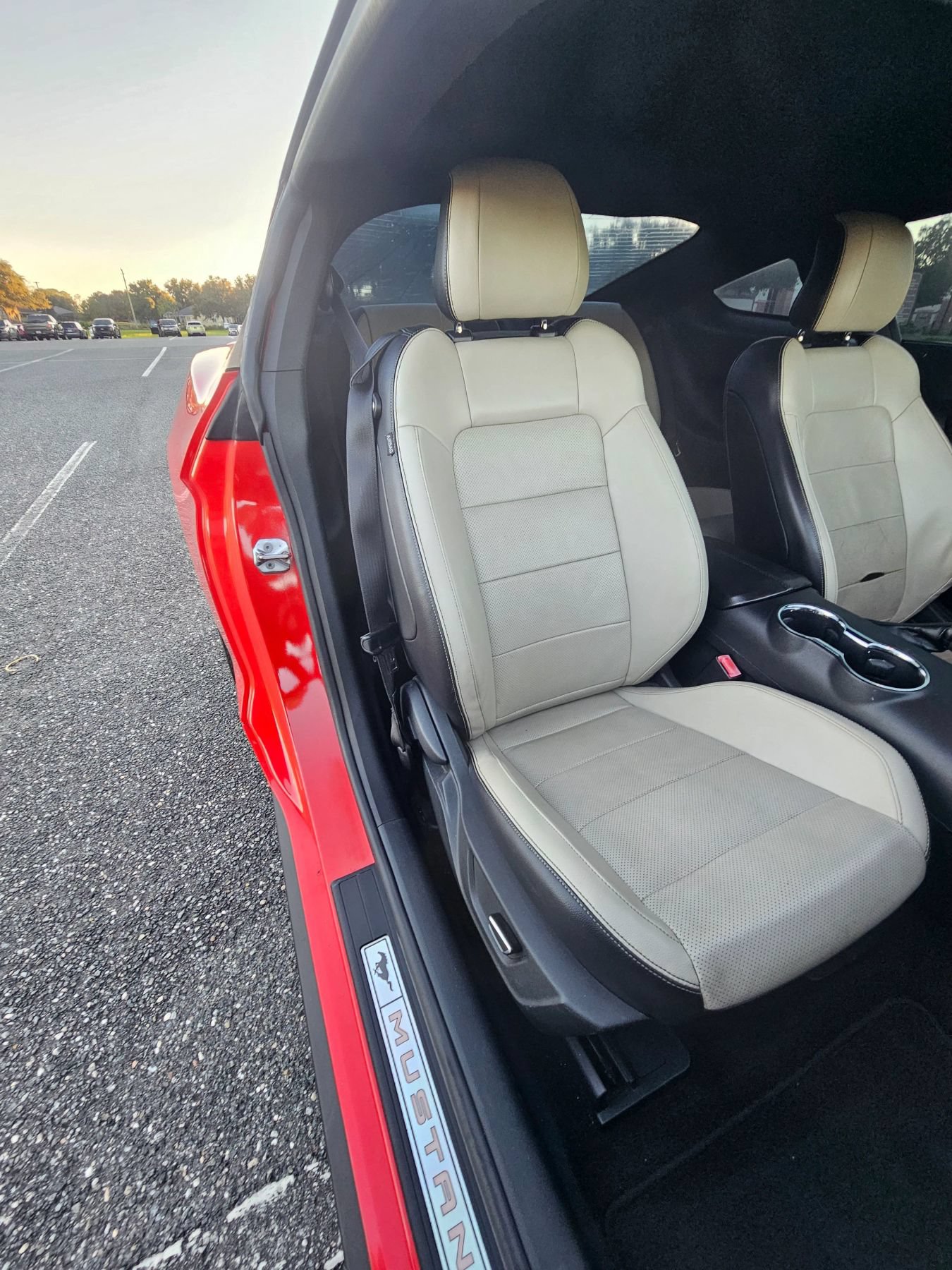 Used 2015 Ford Mustang Premium w/ Ecoboost Performance Package RWD image 19