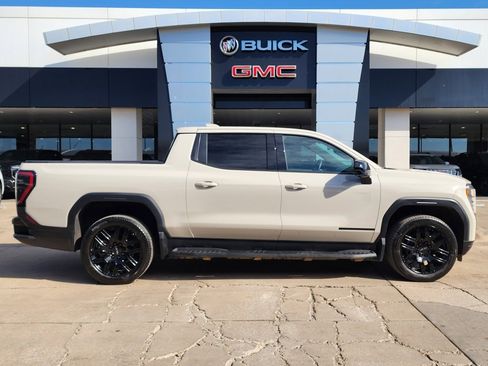 New 2026 GMC Sierra EV Elevation w/ LPO, Elevation Dark Package image 2