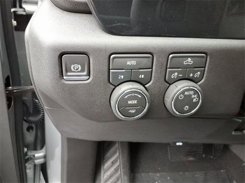 New 2026 Chevrolet Silverado 1500 LT image 10