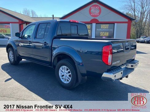 Used 2017 Nissan Frontier SV w/ SV Value Truck Package AWD/4WD image 5