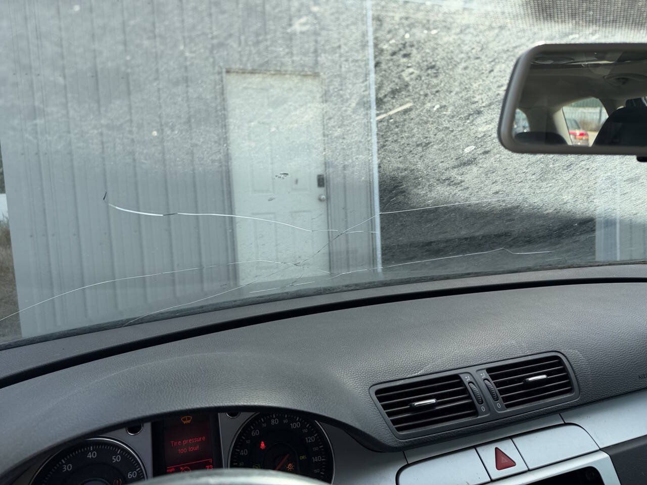 Used 2008 Volkswagen Passat Komfort FWD image 8
