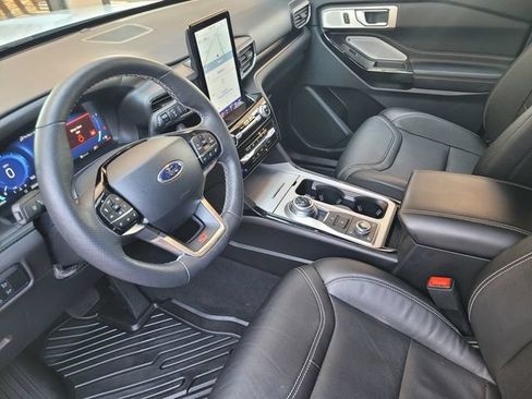 Used 2024 Ford Explorer ST w/ Equipment Group 401A AWD/4WD image 22