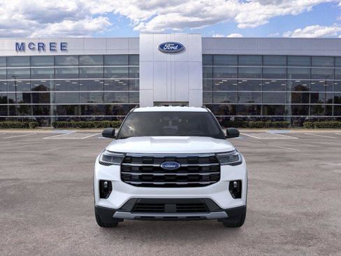 New 2026 Ford Explorer Active w/ Active Comfort Package RWD image 6