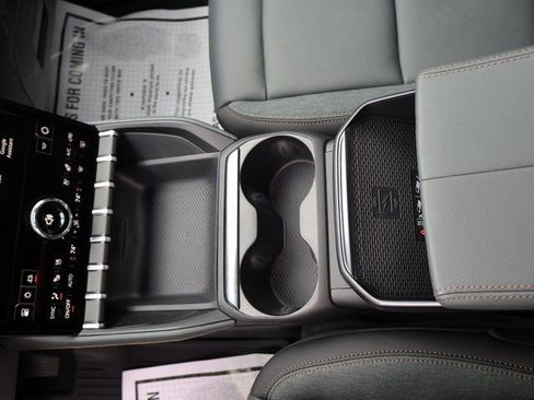 New 2026 GMC Terrain AT4 w/ Convenience Package III AWD/4WD image 28