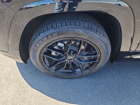 Certified 2023 GMC Terrain Denali w/ LPO, Floor Liner Package AWD/4WD image 41