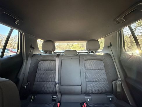 Used 2025 Chevrolet Equinox LT FWD image 37