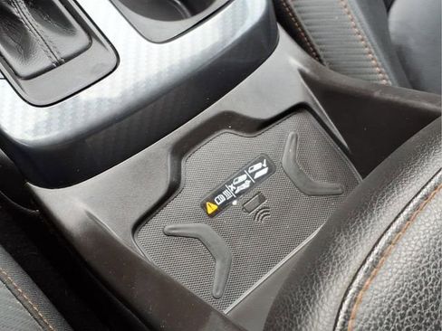 Used 2022 GMC Canyon AT4 w/ Trailering Package image 27