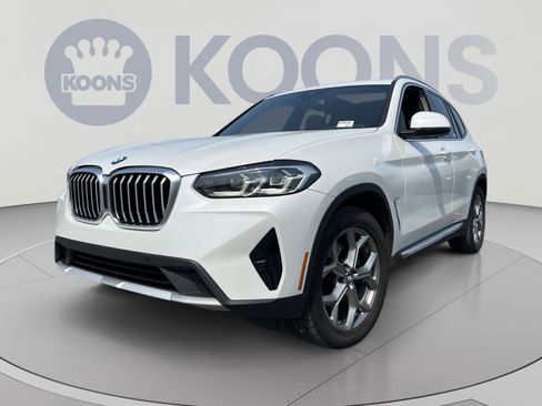 Used 2022 BMW X3 xDrive30i w/ Premium Package AWD/4WD image 1