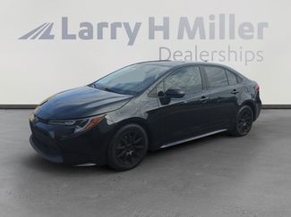 Used 2020 Toyota Corolla LE FWD video 1