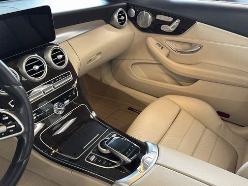 Used 2021 Mercedes-Benz C 300 4MATIC Cabriolet image 19