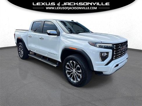 Used 2024 GMC Canyon Denali AWD/4WD image 1