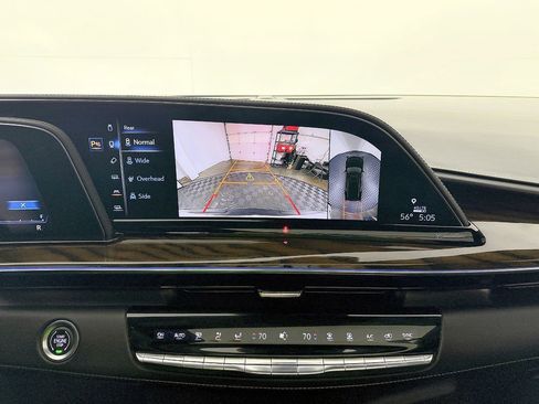 Used 2022 Cadillac Escalade Sport Platinum w/ Heavy-Duty Trailer Package AWD/4WD image 85