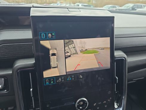 Certified 2025 GMC Yukon AT4 Ultimate w/ LPO, Floor Liner Package image 19